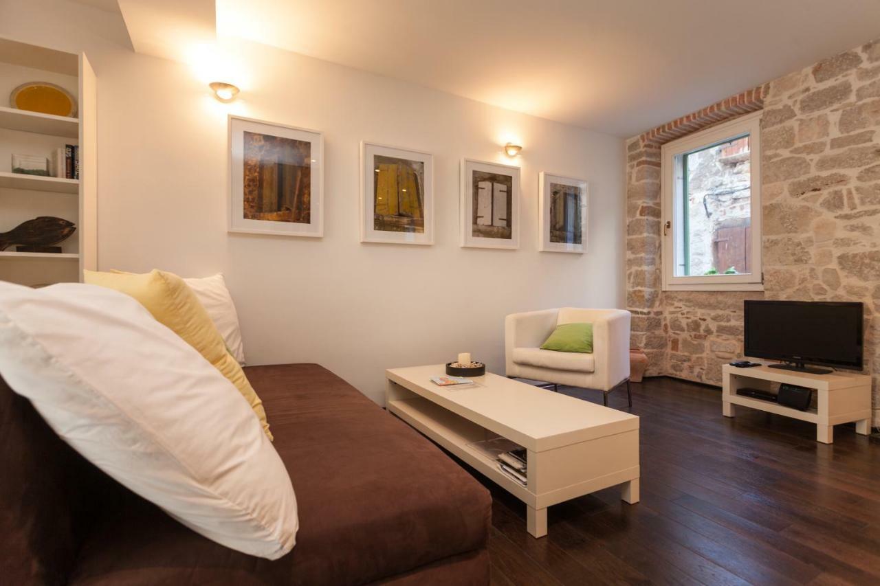 Apartment Istra โรวีน ภายนอก รูปภาพ