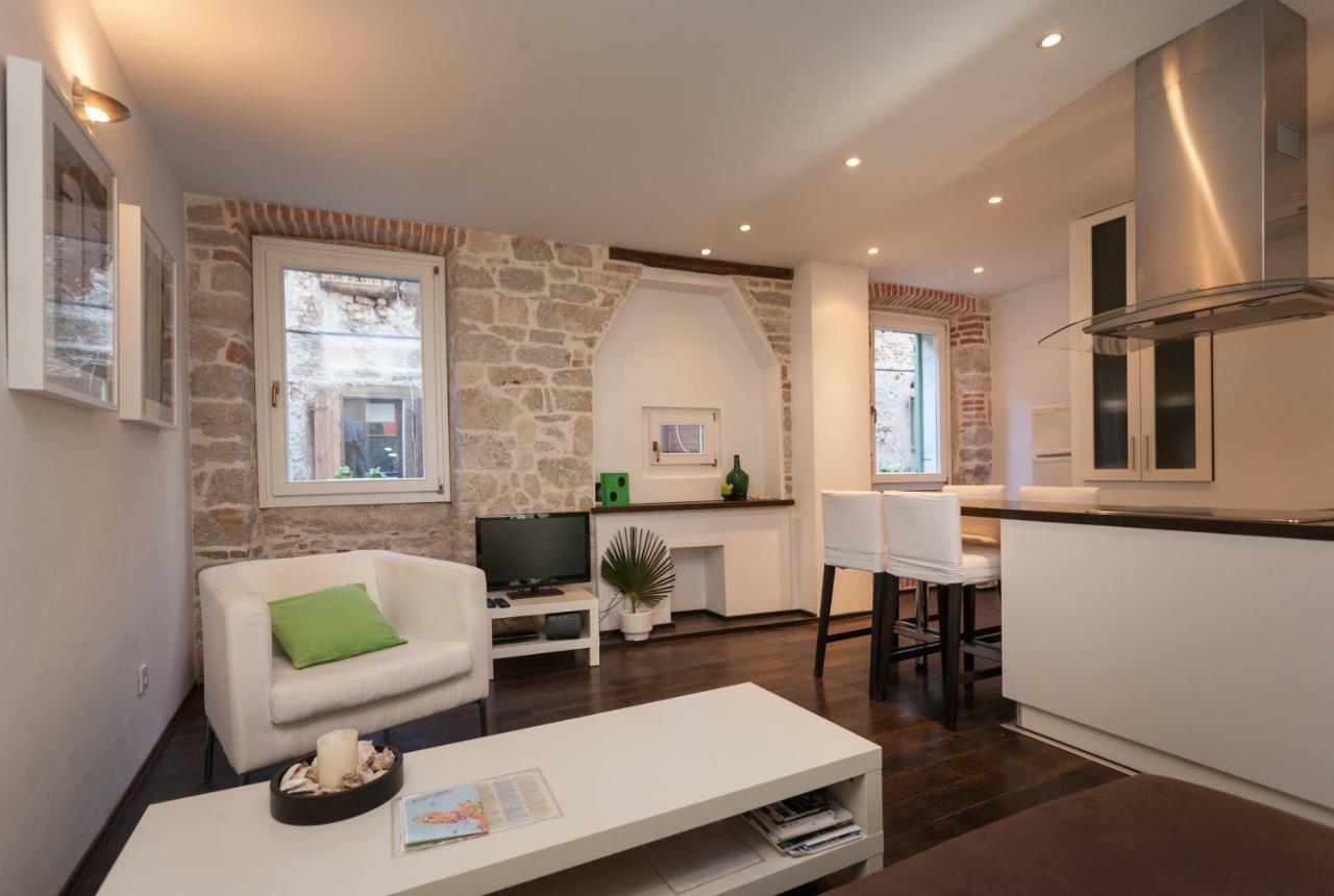 Apartment Istra โรวีน ภายนอก รูปภาพ